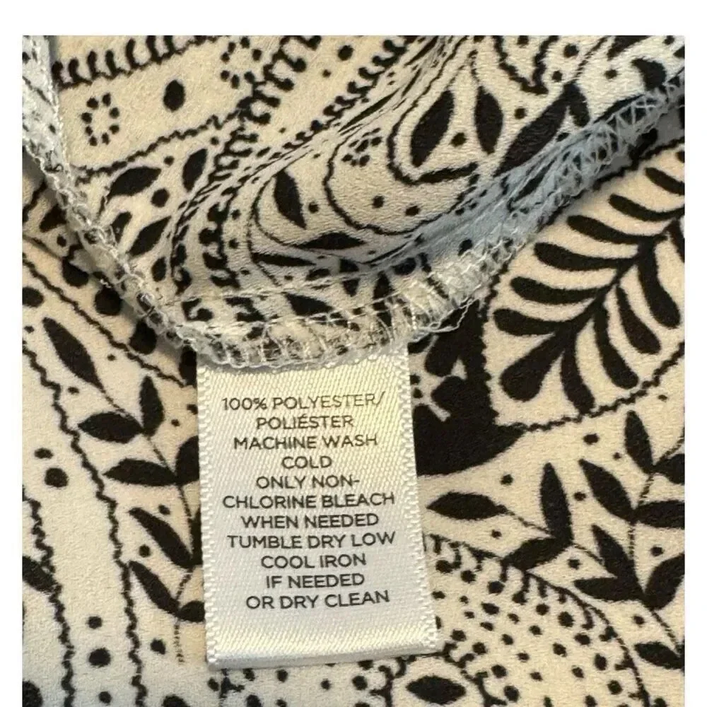 LOFT Small‎ Petite Black & White Shadow Paisley Petal Sleeve Top